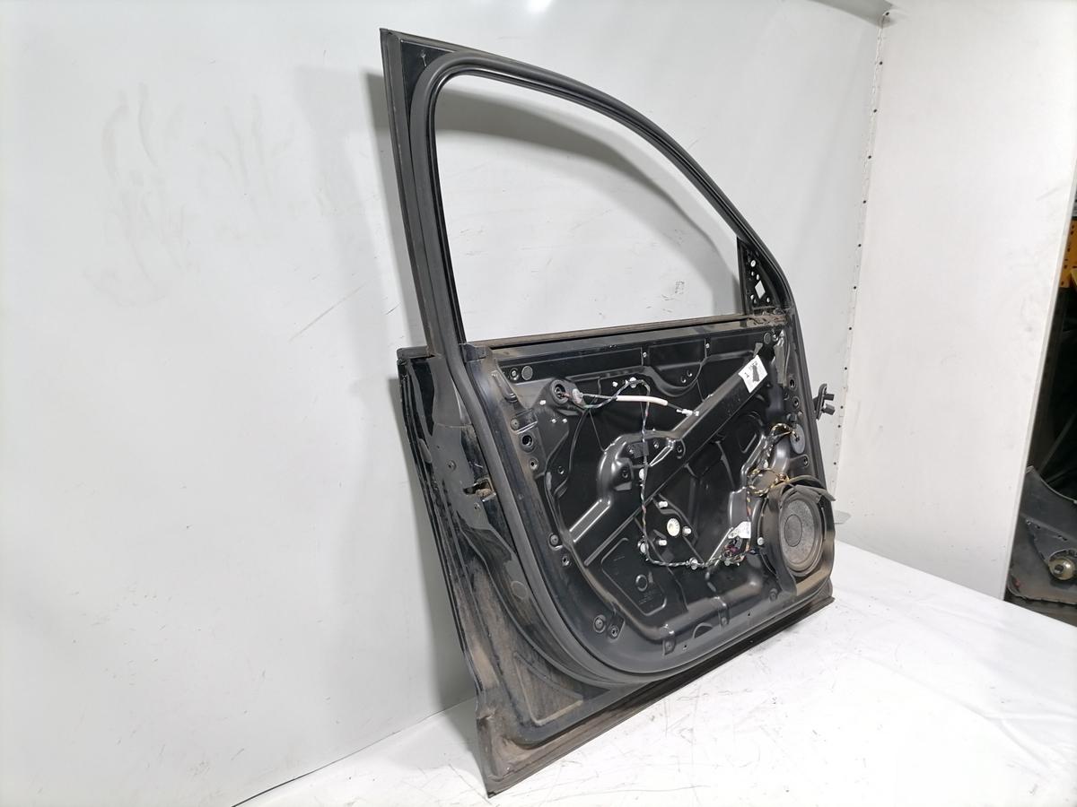 VW Touareg 7L original T&uuml;r vorn links L041 Brillantschwarz Bj.2009